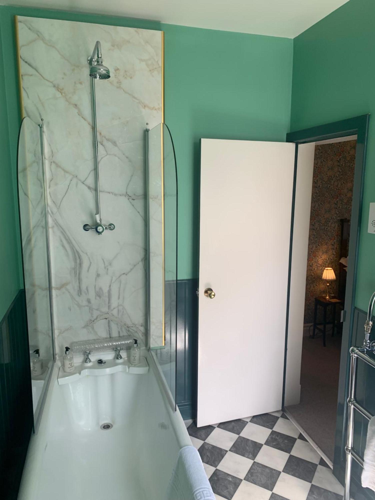 Leven House Bed And Breakfast 克里夫 外观 照片