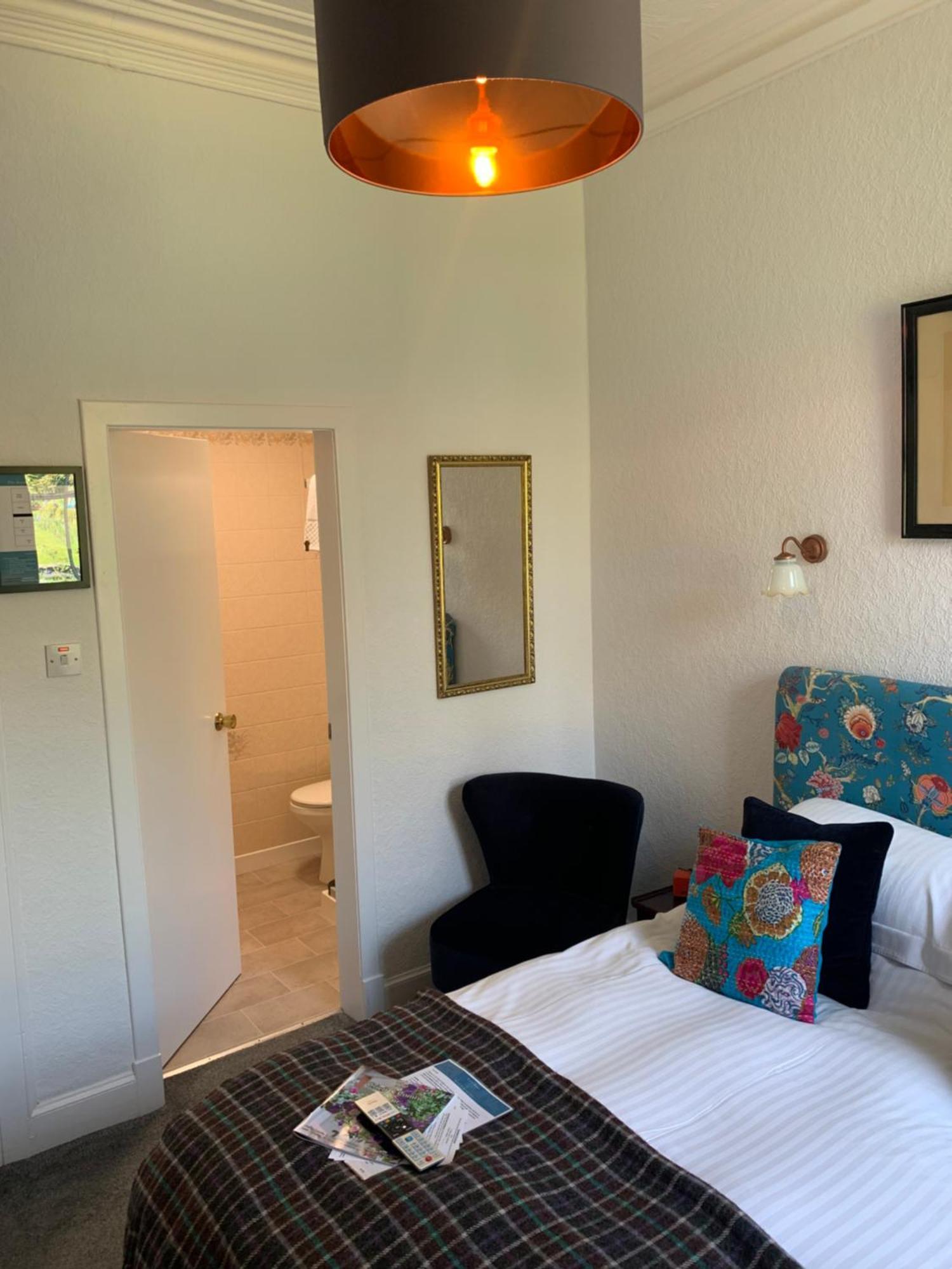 Leven House Bed And Breakfast 克里夫 外观 照片